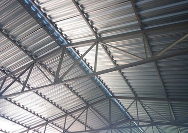 Холодный ангар из металлоконструкций, обшивка профлист